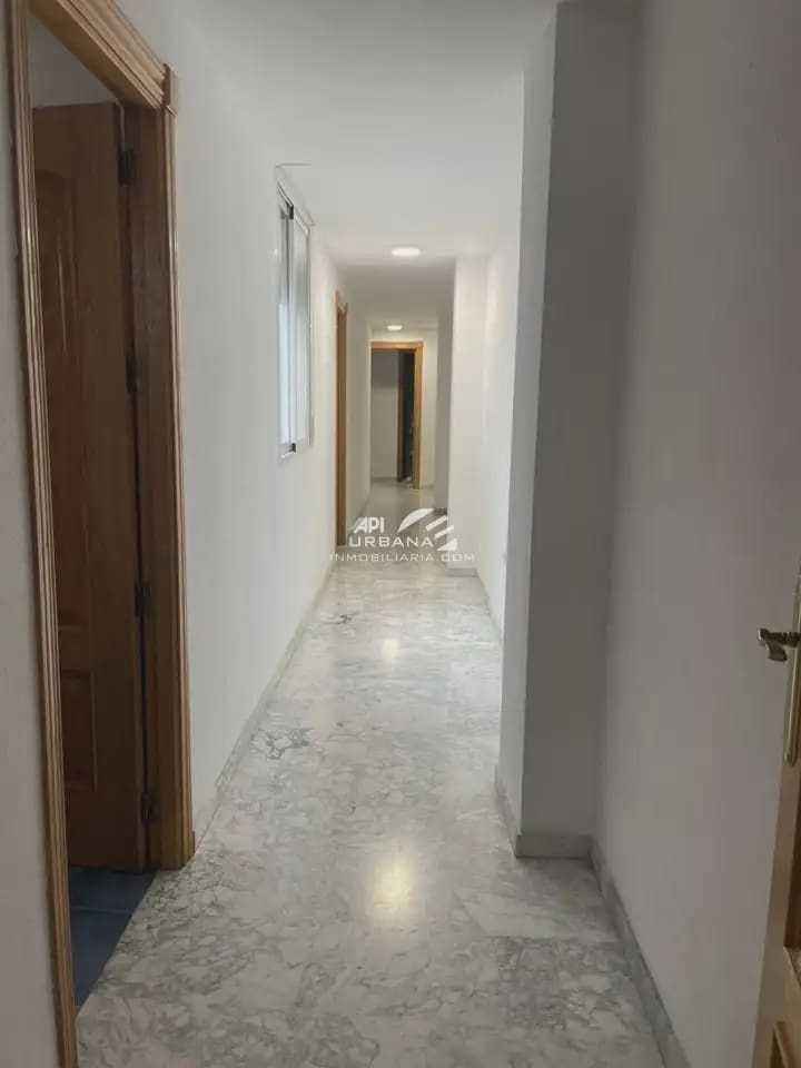 3 makuuhuone Asunto myytävänä paikassa Lucena - 195 000 € (Ref: 9963704)