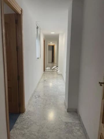 3 makuuhuone Asunto myytävänä paikassa Lucena - 195 000 € (Ref: 9963704)