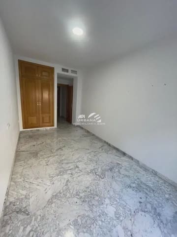3 makuuhuone Asunto myytävänä paikassa Lucena - 195 000 € (Ref: 9963704)