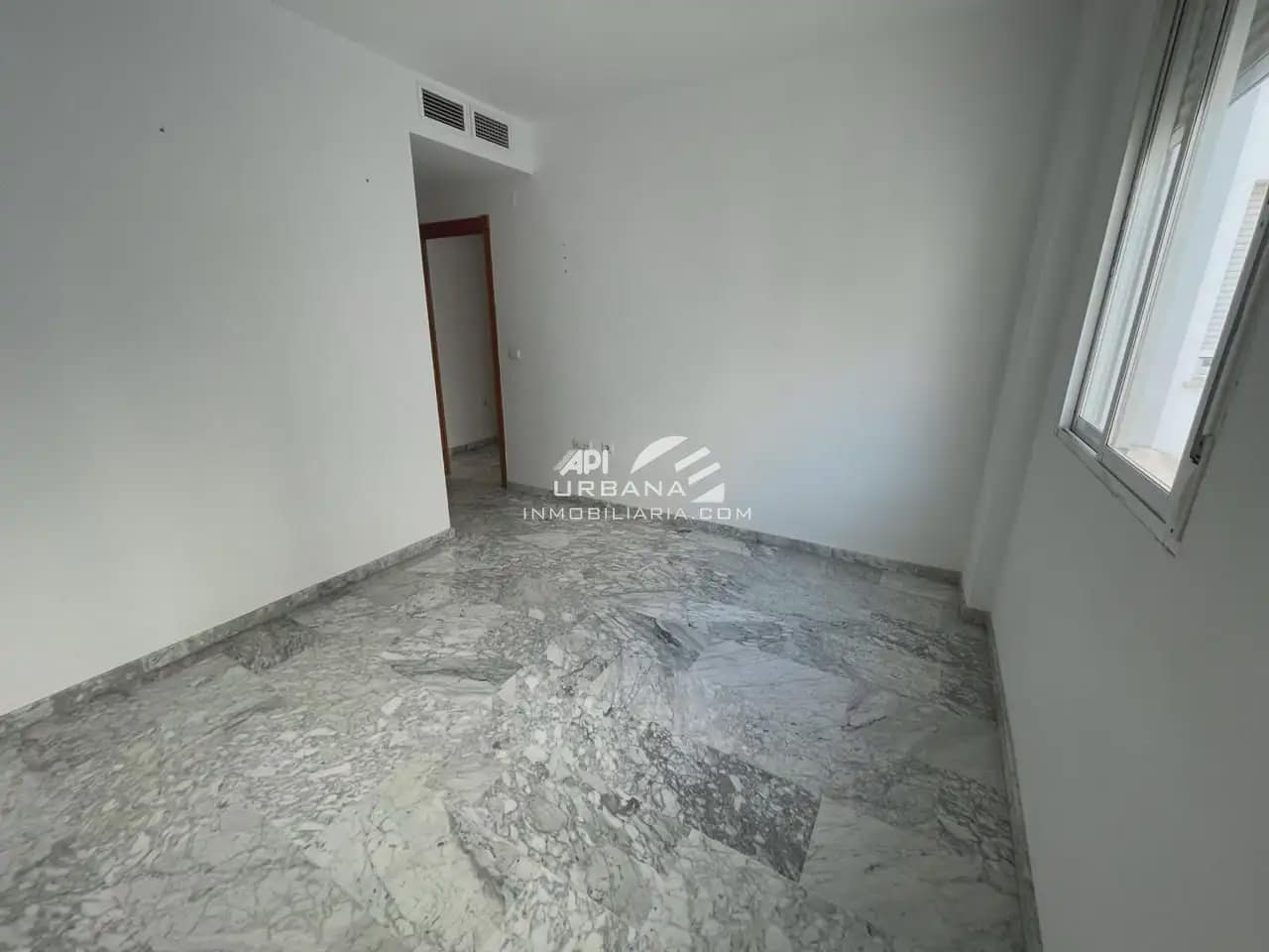 3 makuuhuone Asunto myytävänä paikassa Lucena - 195 000 € (Ref: 9963704)