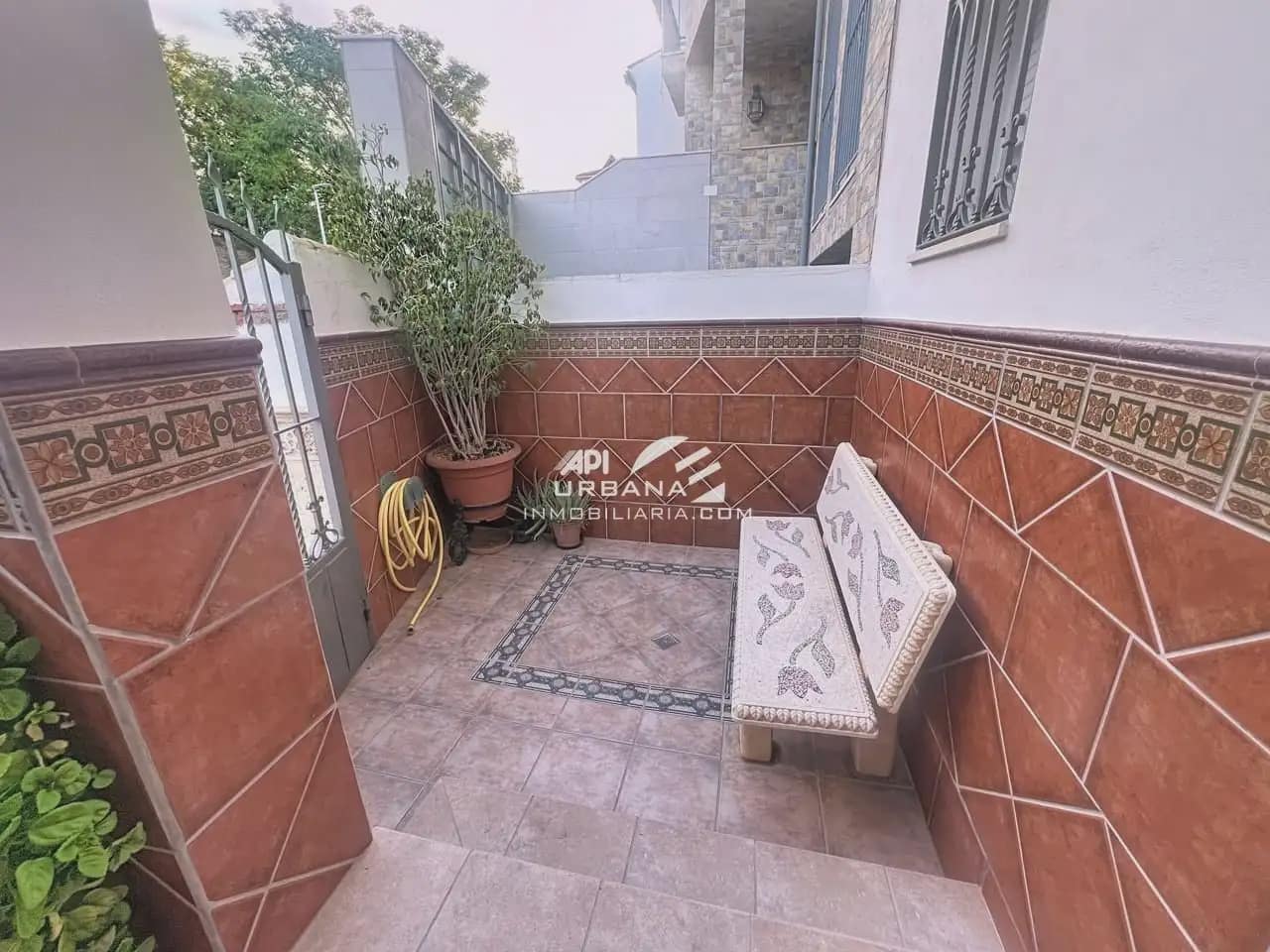 3 bedroom Townhouse for sale in Lucena - € 260,000 (Ref: 9963705)