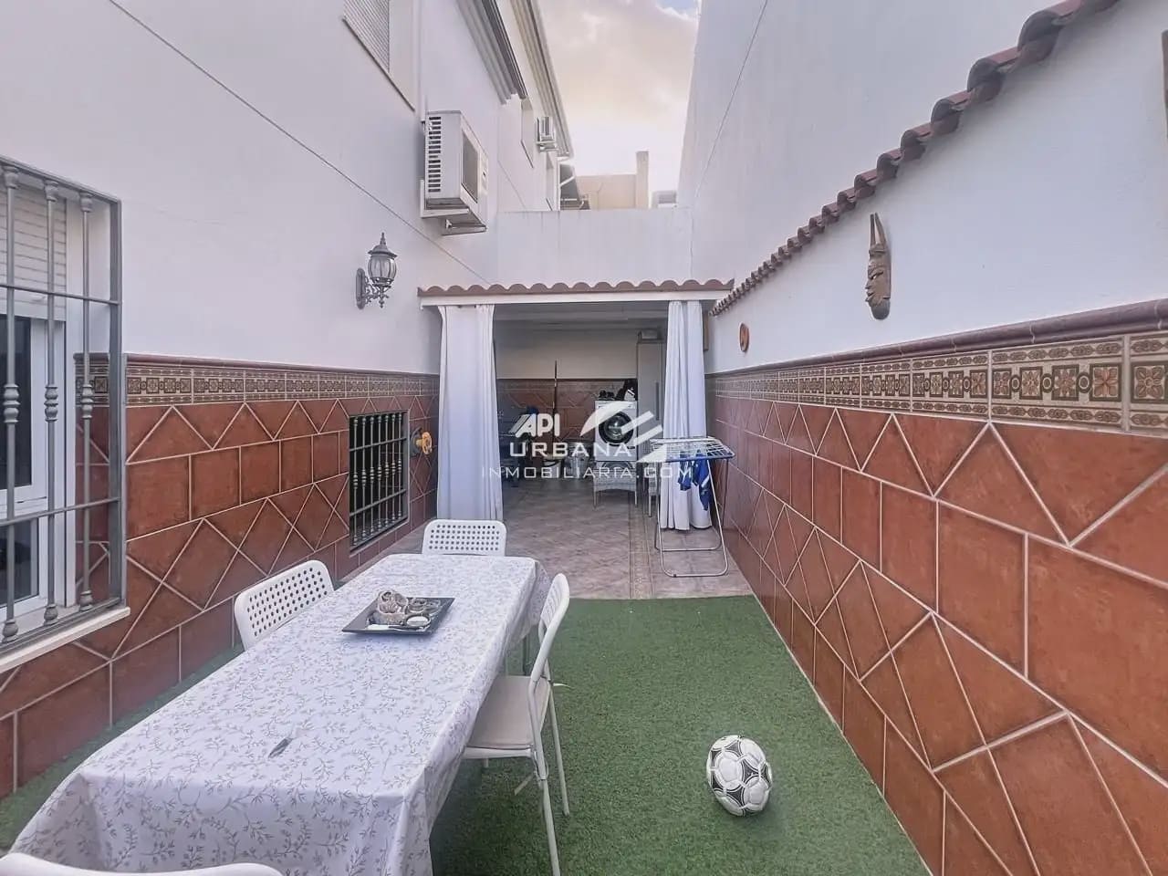 3 bedroom Townhouse for sale in Lucena - € 260,000 (Ref: 9963705)