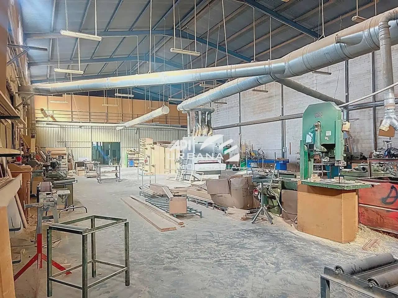 Local Commercial à vendre à Lucena - 600 000 € (Ref: 9963706)