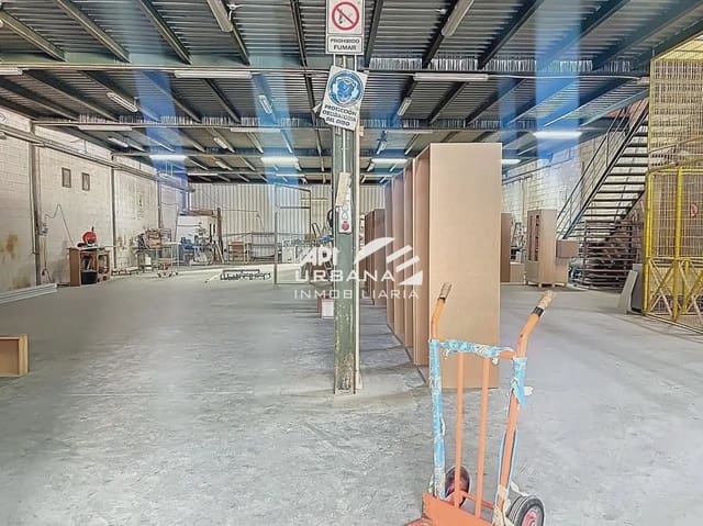 Commercieel te koop in Lucena - € 600.000 (Ref: 9963706)