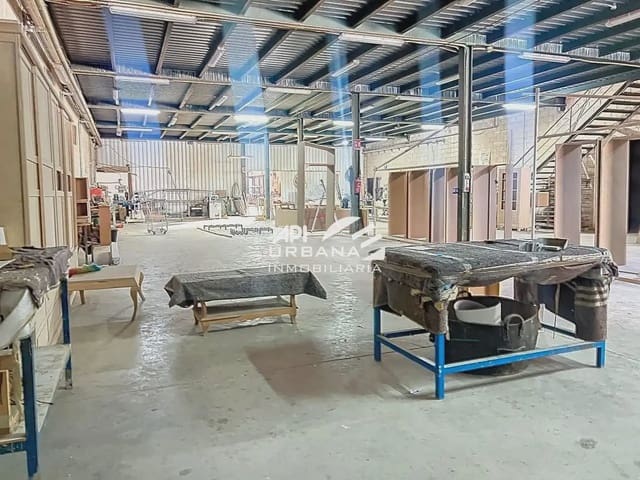 Commercieel te koop in Lucena - € 600.000 (Ref: 9963706)