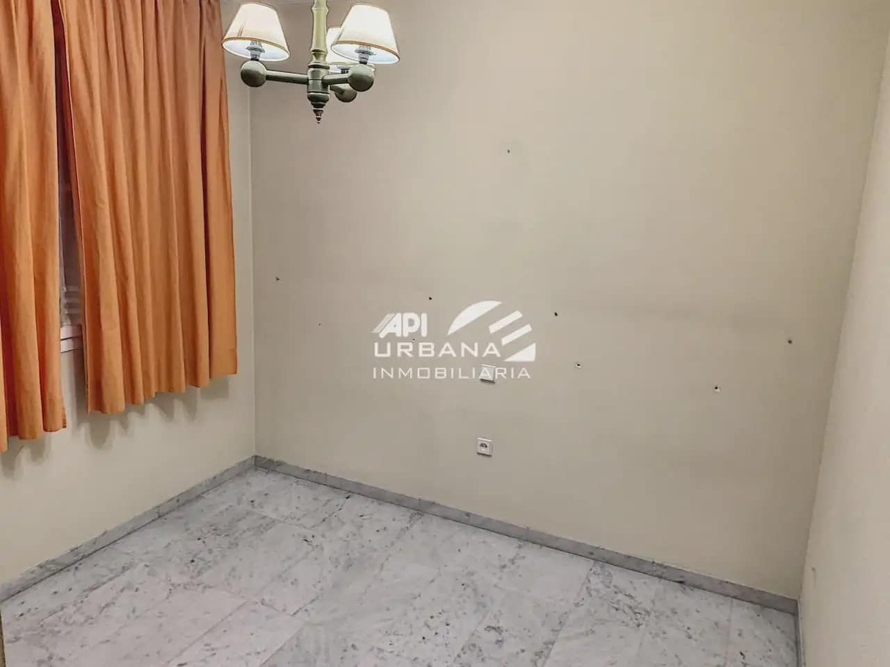 6 Zimmer Villa zu verkaufen in Lucena - 400.000 € (Ref: 9963713)