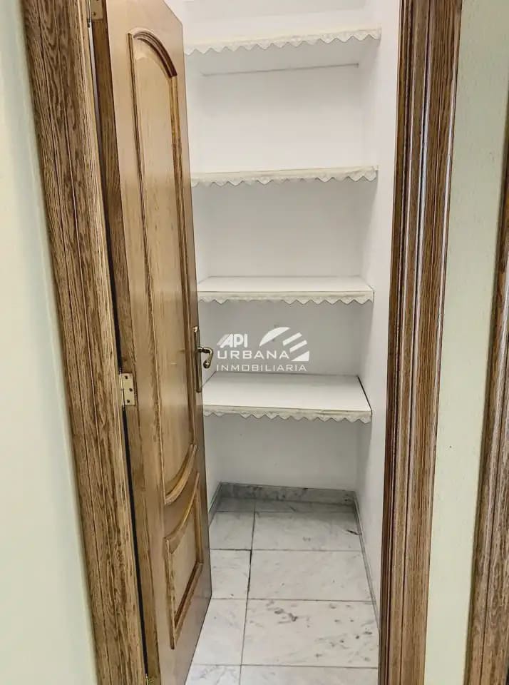 6 Zimmer Villa zu verkaufen in Lucena - 400.000 € (Ref: 9963713)