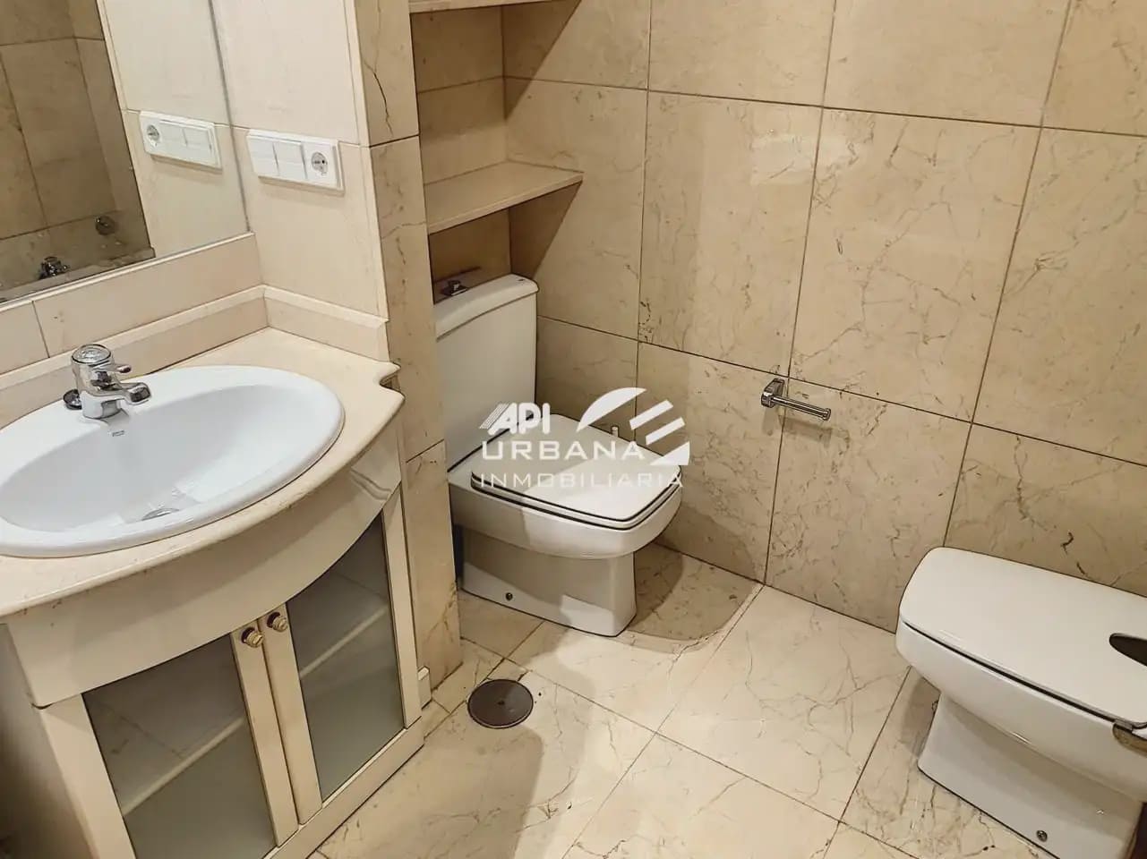 6 Zimmer Villa zu verkaufen in Lucena - 400.000 € (Ref: 9963713)