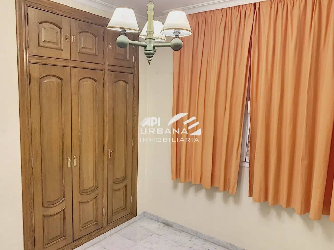 6 Zimmer Villa zu verkaufen in Lucena - 400.000 € (Ref: 9963713)