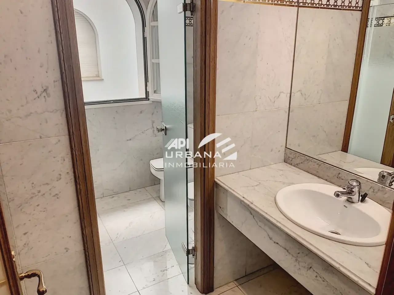 6 Zimmer Villa zu verkaufen in Lucena - 400.000 € (Ref: 9963713)