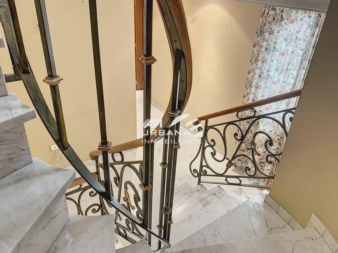 6 Zimmer Villa zu verkaufen in Lucena - 400.000 € (Ref: 9963713)