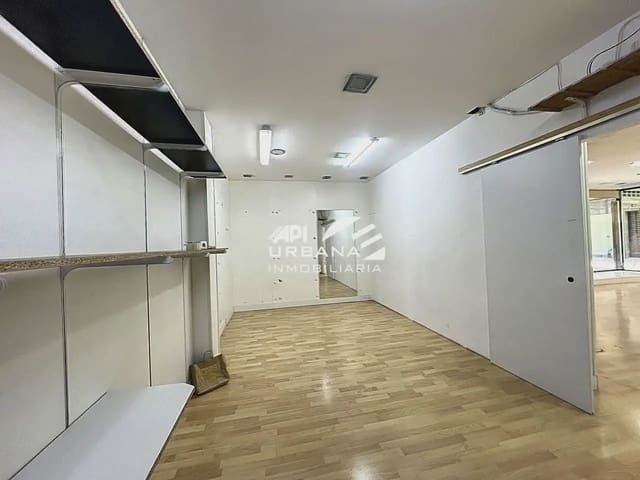 Local Commercial à vendre à Lucena - 230 000 € (Ref: 9963718)