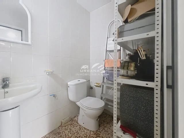 Commercieel te koop in Lucena - € 30.000 (Ref: 9963728)