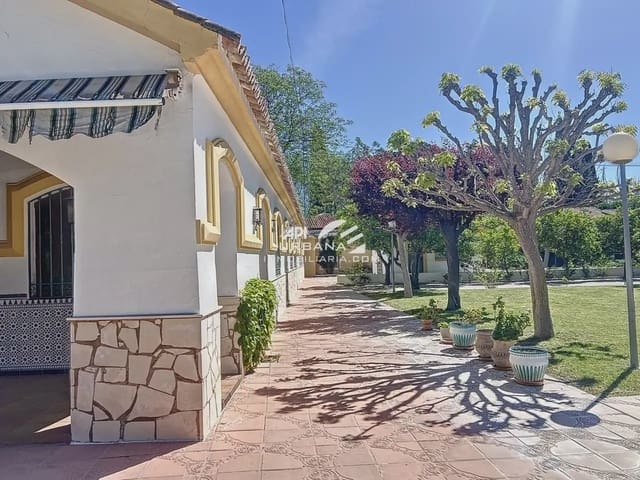 4 slaapkamer Villa te koop in Lucena met zwembad - € 395.000 (Ref: 9963735)