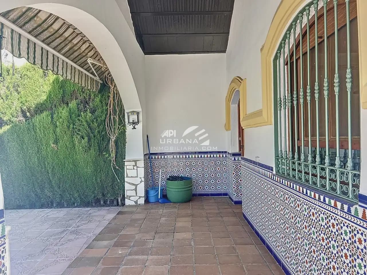 4 slaapkamer Villa te koop in Lucena met zwembad - € 395.000 (Ref: 9963735)