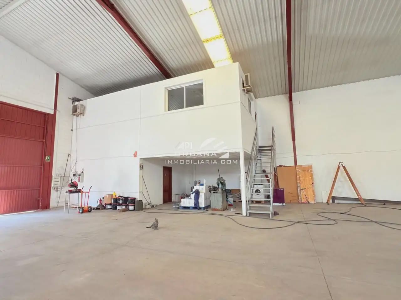 Erhverv til salg i Lucena - € 240.000 (Ref: 9963737)
