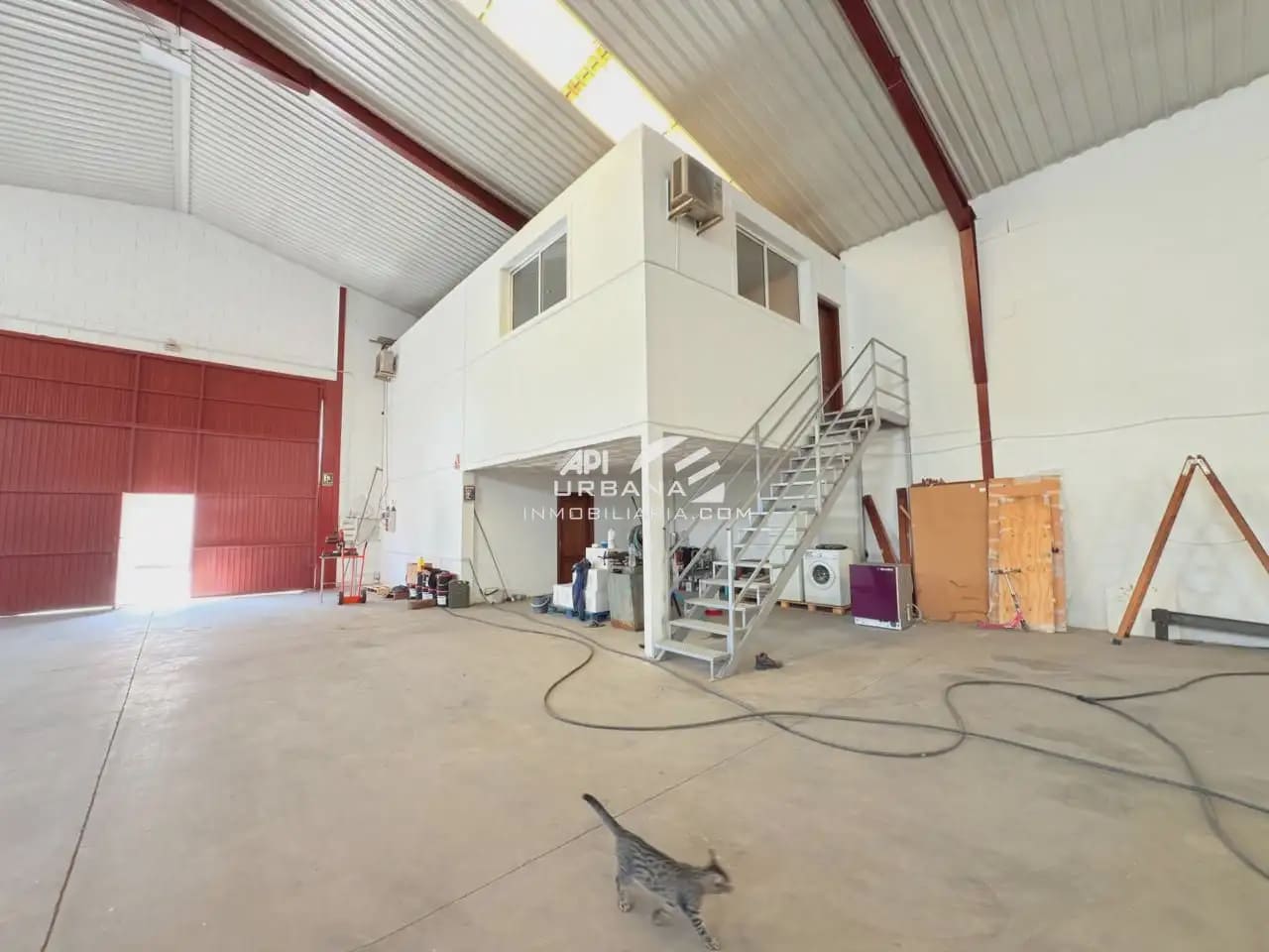 Erhverv til salg i Lucena - € 240.000 (Ref: 9963737)