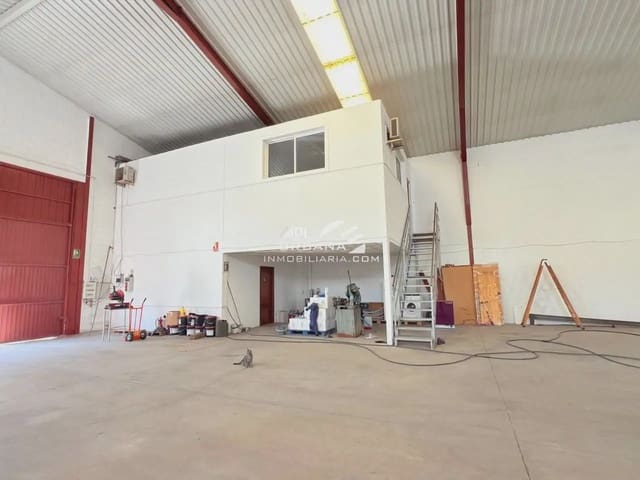 Erhverv til salg i Lucena - € 240.000 (Ref: 9963737)