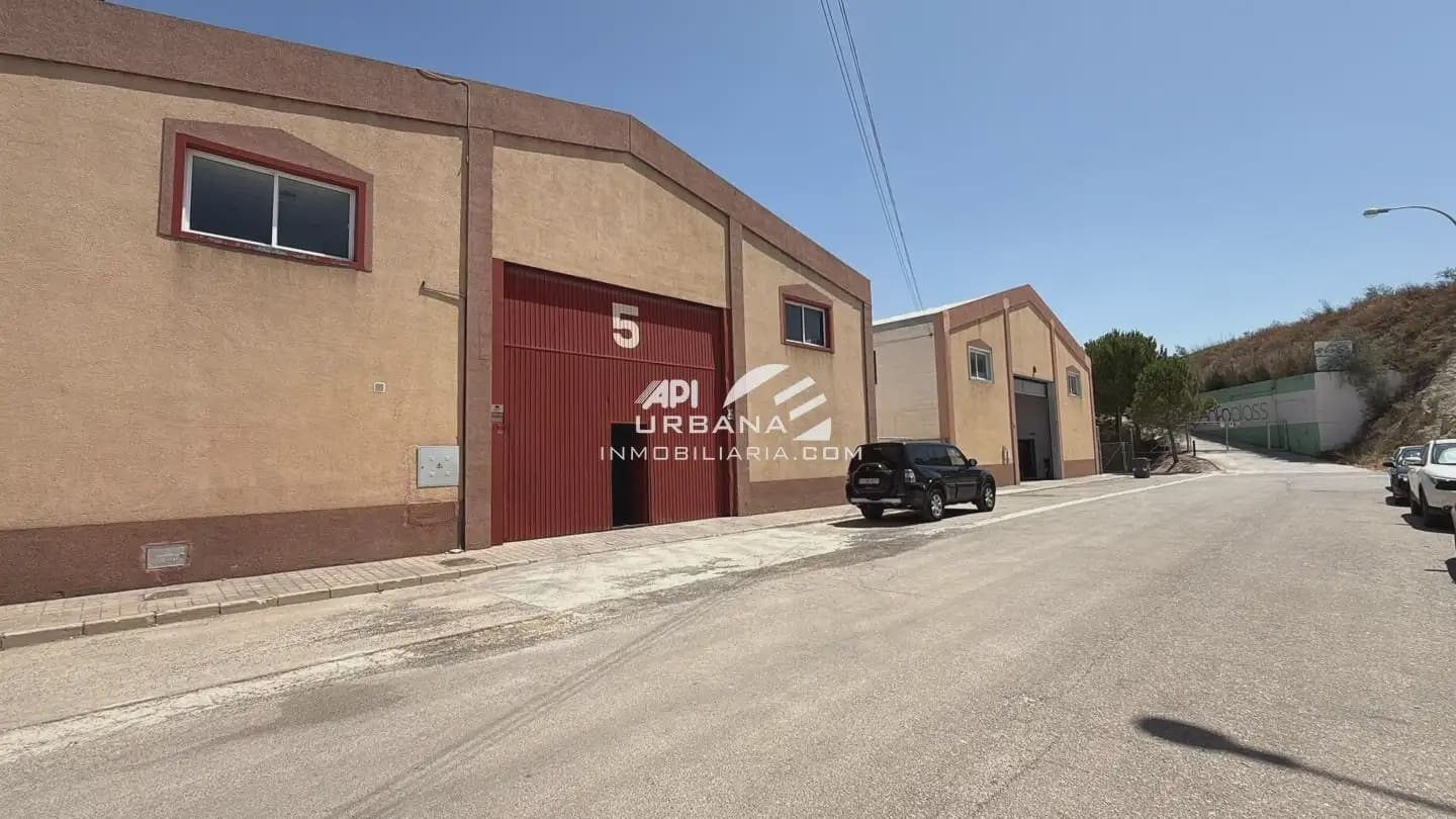 Erhverv til salg i Lucena - € 240.000 (Ref: 9963737)