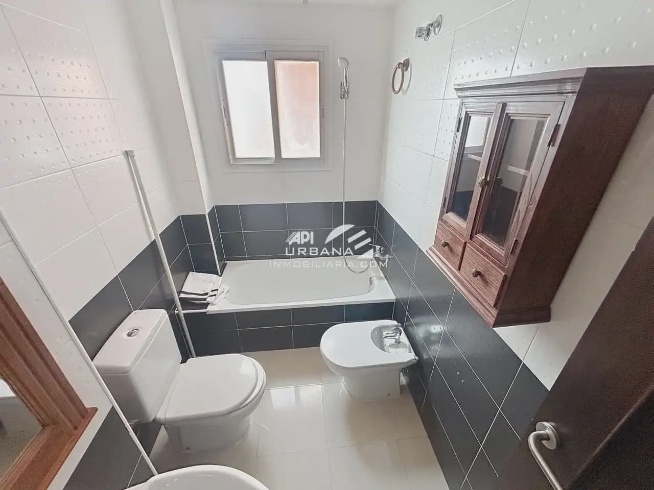 2 soverom Leilighet til salgs i Lucena med garasje - € 130 000 (Ref: 9963738)