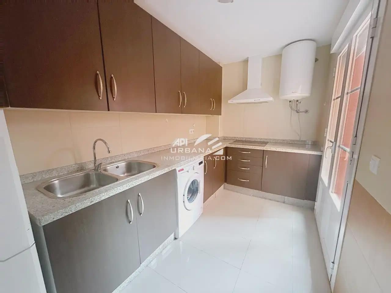 2 soverom Leilighet til salgs i Lucena med garasje - € 130 000 (Ref: 9963738)