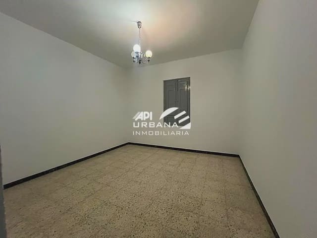 4 camera da letto Casa in vendita in Llanos de Don Juan, Rute con garage - 120.000 € (Rif: 9963743)