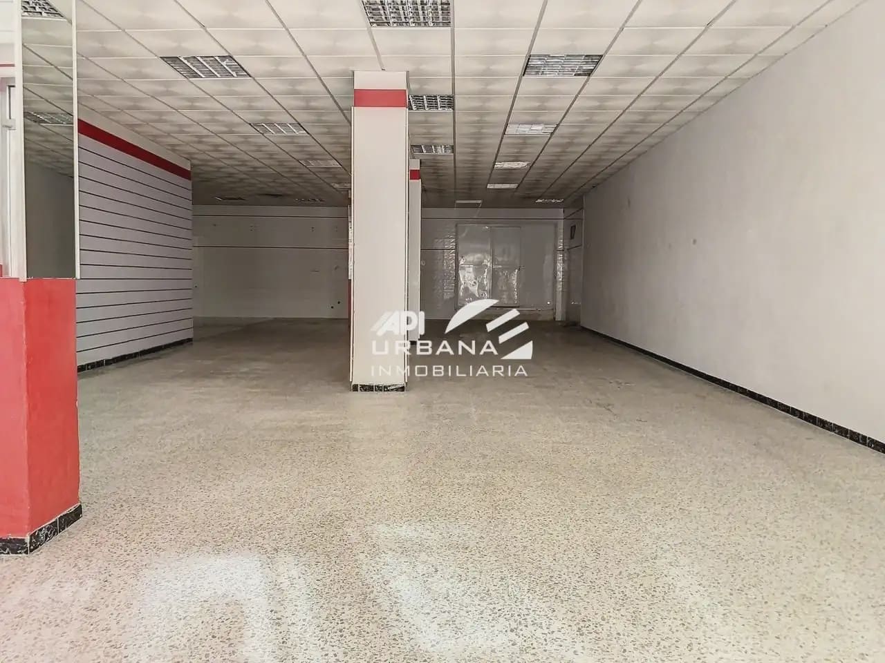 Commercial for rent in Lucena - € 700 (Ref: 9963753)