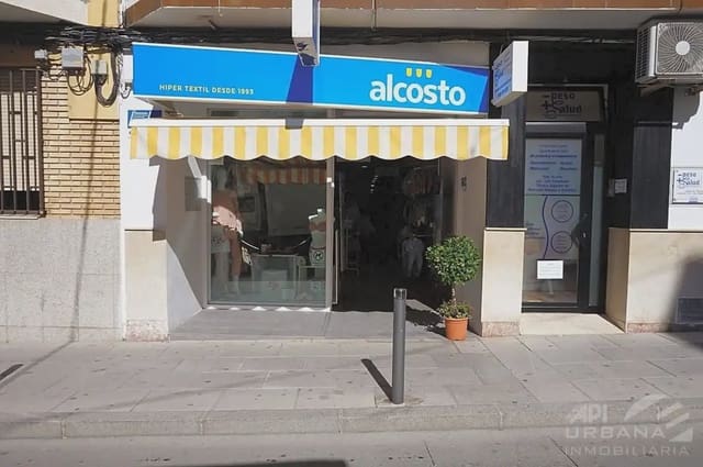 Commercieel te koop in Lucena - € 220.000 (Ref: 9963774)