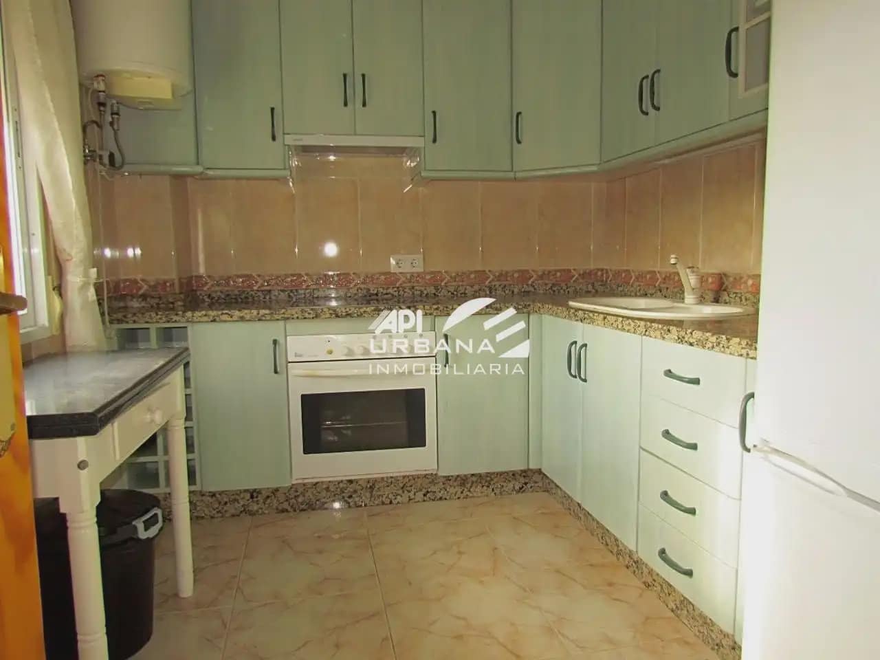 3 makuuhuone Maalaistalo myytävänä paikassa Lucena mukana uima-altaan - 270 000 € (Ref: 9963777)