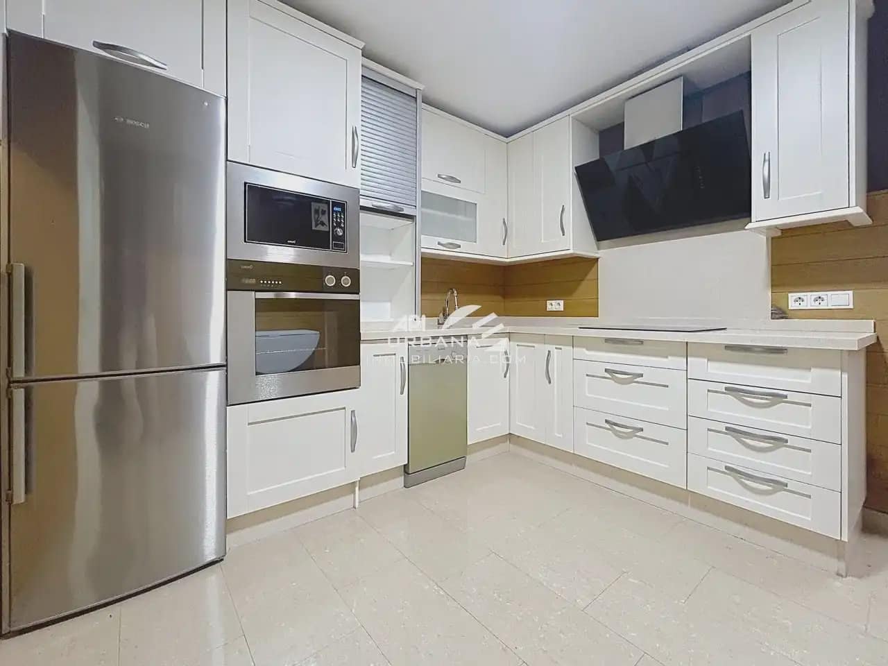 3 soverom Leilighet til salgs i Lucena med garasje - € 138 000 (Ref: 9963793)