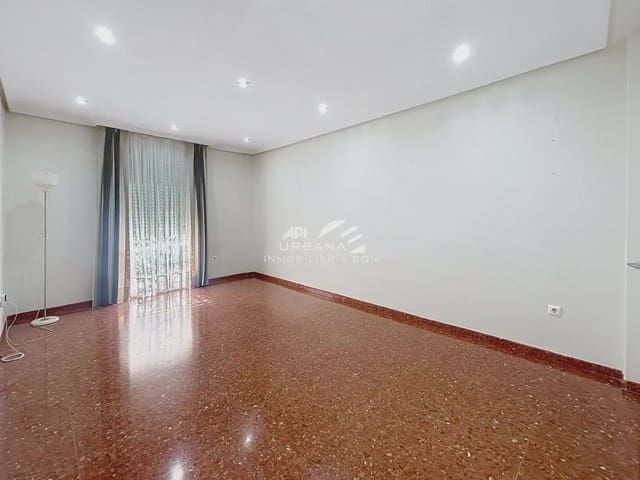 3 soveværelse Lejlighed til salg i Lucena med garage - € 138.000 (Ref: 9963793)