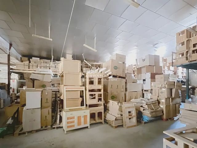 2 chambre Entreprise à vendre à Lucena avec piscine - 350 000 € (Ref: 9963794)