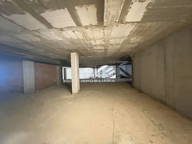 Commercieel te koop in Priego de Córdoba - € 402.500 (Ref: 9963796)