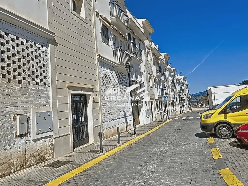 Commercieel te koop in Priego de Cordoba - € 402.500 (Ref: 9963796)