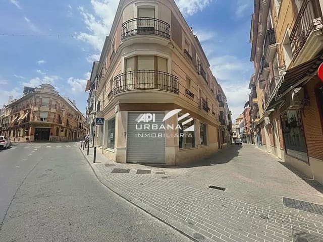 Local Comercial en Lucena en venta - 195.000 € (Ref: 9963800)