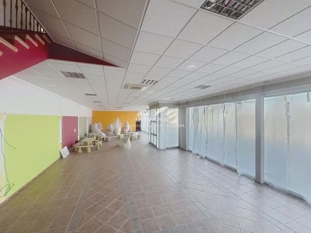 Comercial para arrendar em Lucena - 1 650 € (Ref: 9963802)