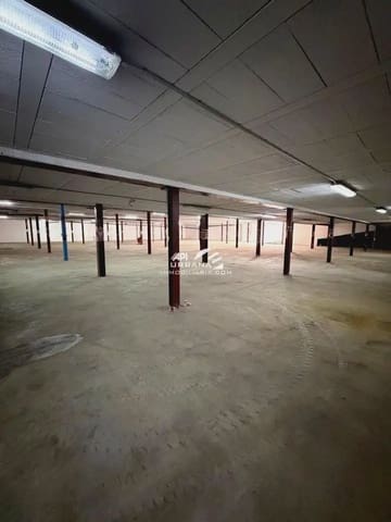 Local Commercial à louer à Lucena - 1 150 € (Ref: 9963802)