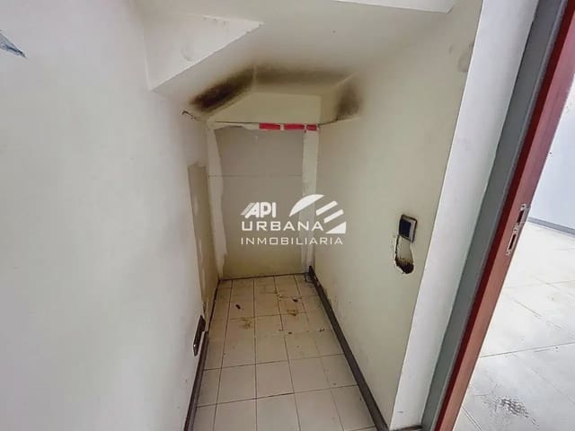 Kommersiell til leie i Lucena - € 900 (Ref: 9963804)