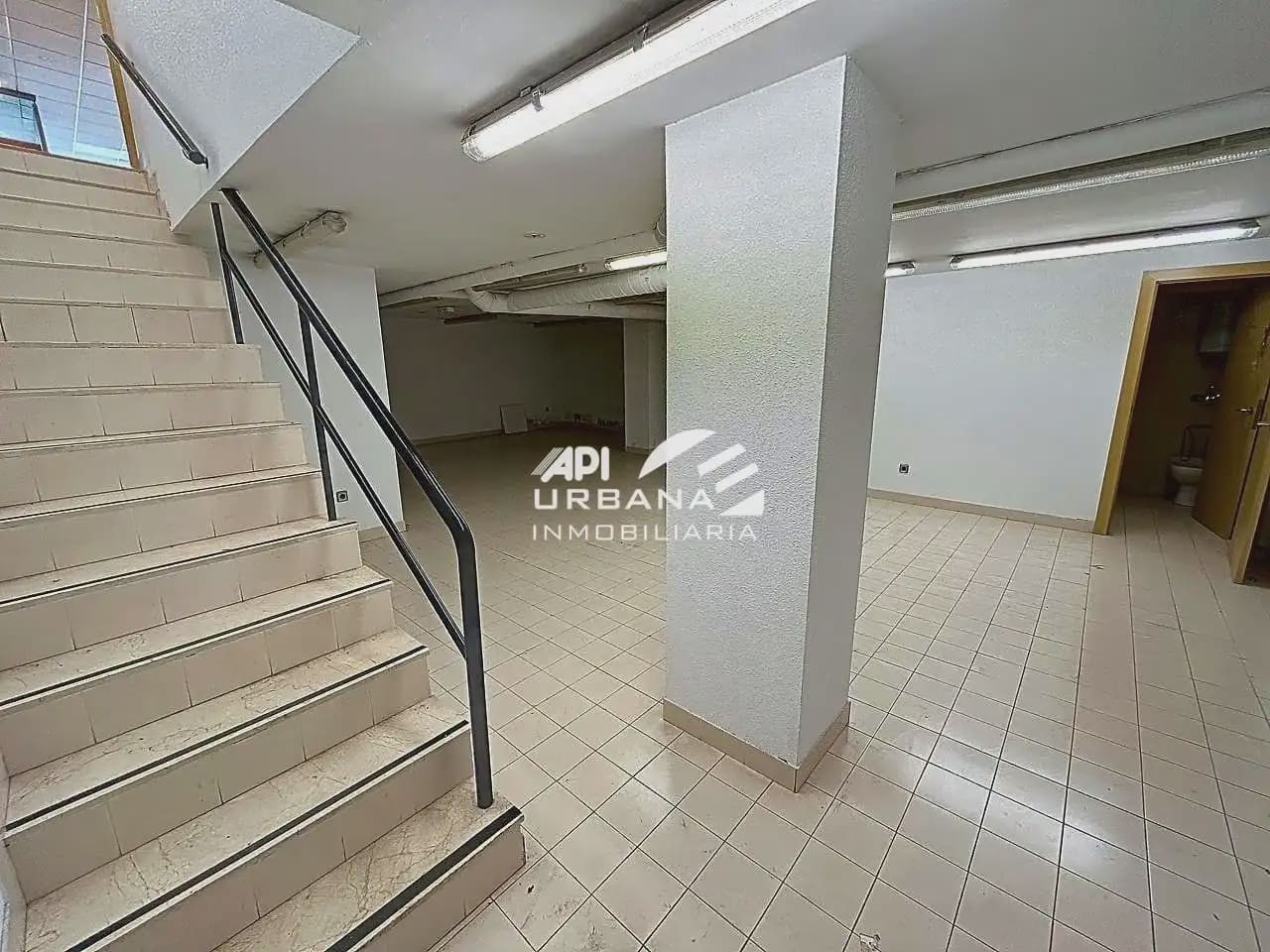 Commercial for rent in Lucena - € 900 (Ref: 9963804)