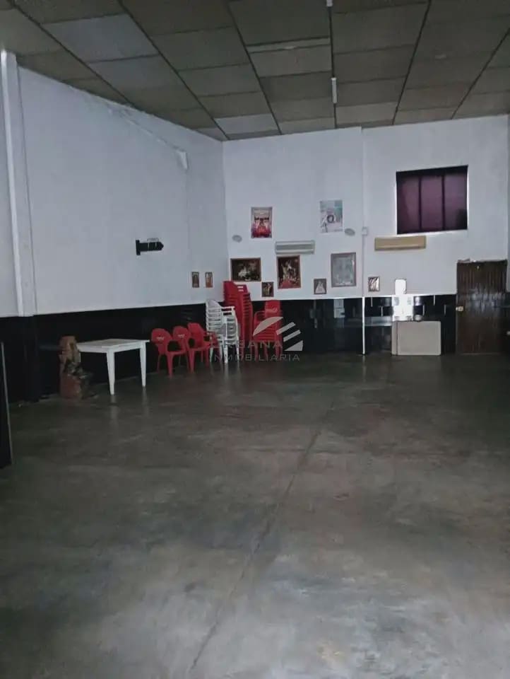 Local Commercial à vendre à Lucena - 132 000 € (Ref: 9963809)