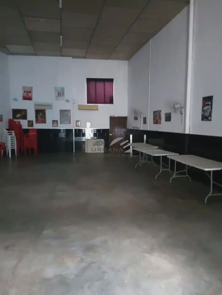 Local Commercial à vendre à Lucena - 132 000 € (Ref: 9963809)