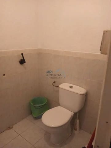 Commercieel te koop in Lucena - € 132.000 (Ref: 9963809)
