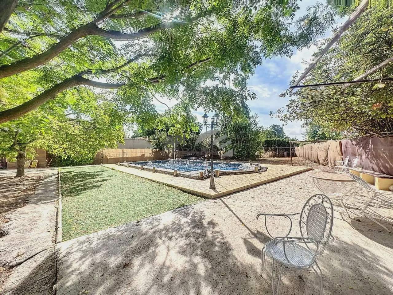 3 bedroom Villa for sale in Lucena with pool - € 210,000 (Ref: 9963817)