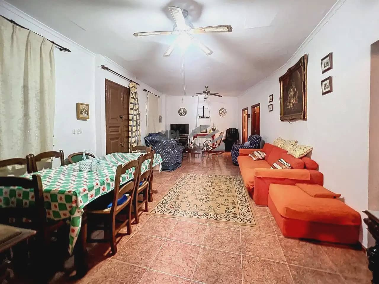 3 bedroom Villa for sale in Lucena with pool - € 210,000 (Ref: 9963817)