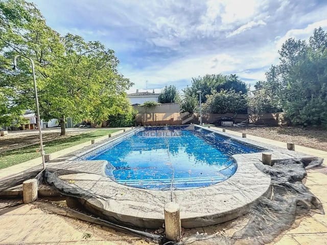 3 slaapkamer Villa te koop in Lucena met zwembad - € 210.000 (Ref: 9963817)