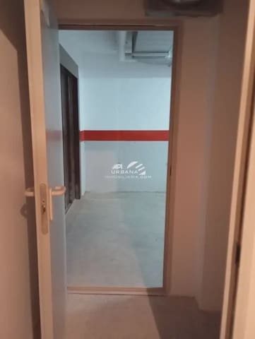 Commercieel te koop in Lucena - € 82.000 (Ref: 9963818)