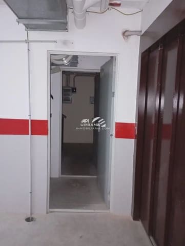 Commercieel te koop in Lucena - € 82.000 (Ref: 9963818)