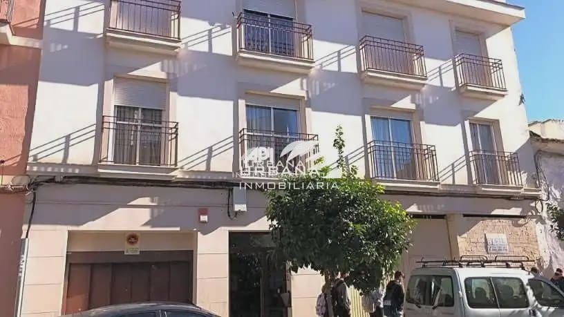 Commercieel te koop in Lucena - € 82.000 (Ref: 9963818)