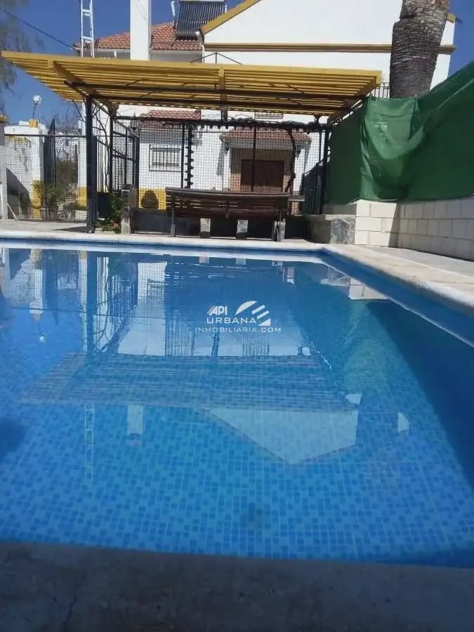 4 sovrum Finca/Hus på landet till salu i Lucena med pool - 165 000 € (Ref: 9963824)