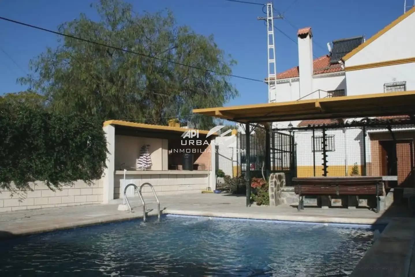4 sovrum Finca/Hus på landet till salu i Lucena med pool - 165 000 € (Ref: 9963824)